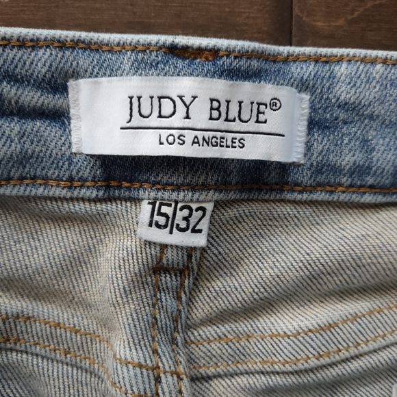 Judy Blue Adrian High Rise Straight Leg Split Hem Jeans - Picture 3 of 16
